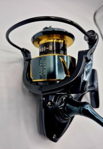 SW4000 Spinning Reel - Image 7